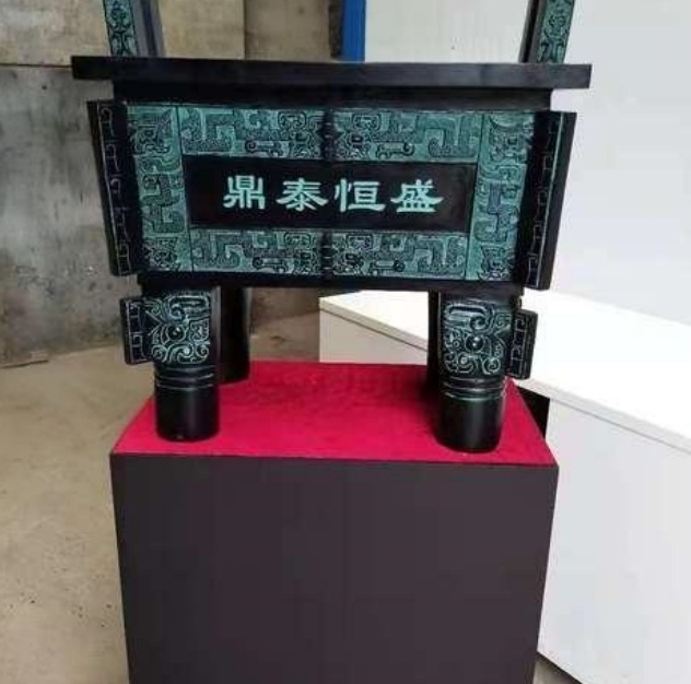 户外大型千秋鼎摆件龙鼎铜四足鼎盛方鼎宝鼎纯铜落地大鼎开业礼品